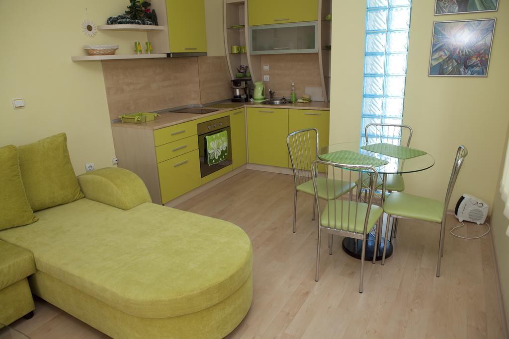 Spa Villa Crystal Hisarya Habitación foto